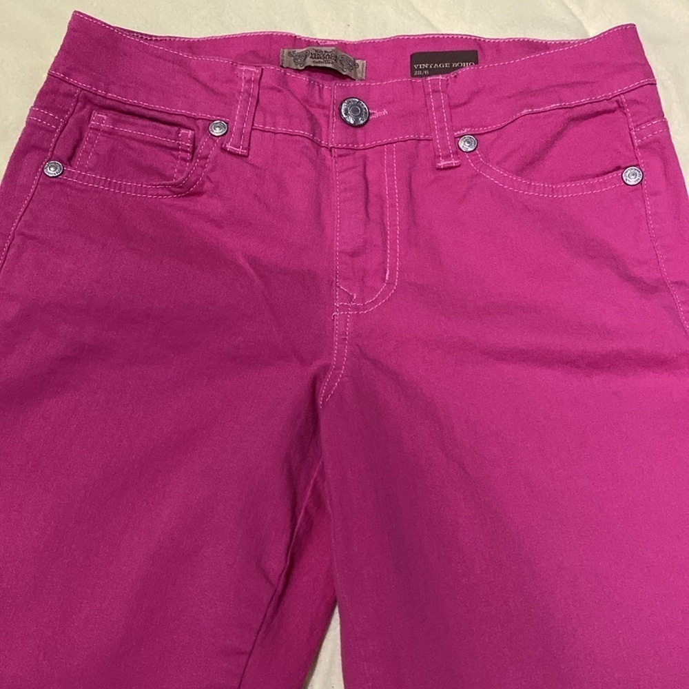 Nine West Vintage Boho Size 6 Denim Magenta Capris Chic & Trendy - Picture 2 of 14